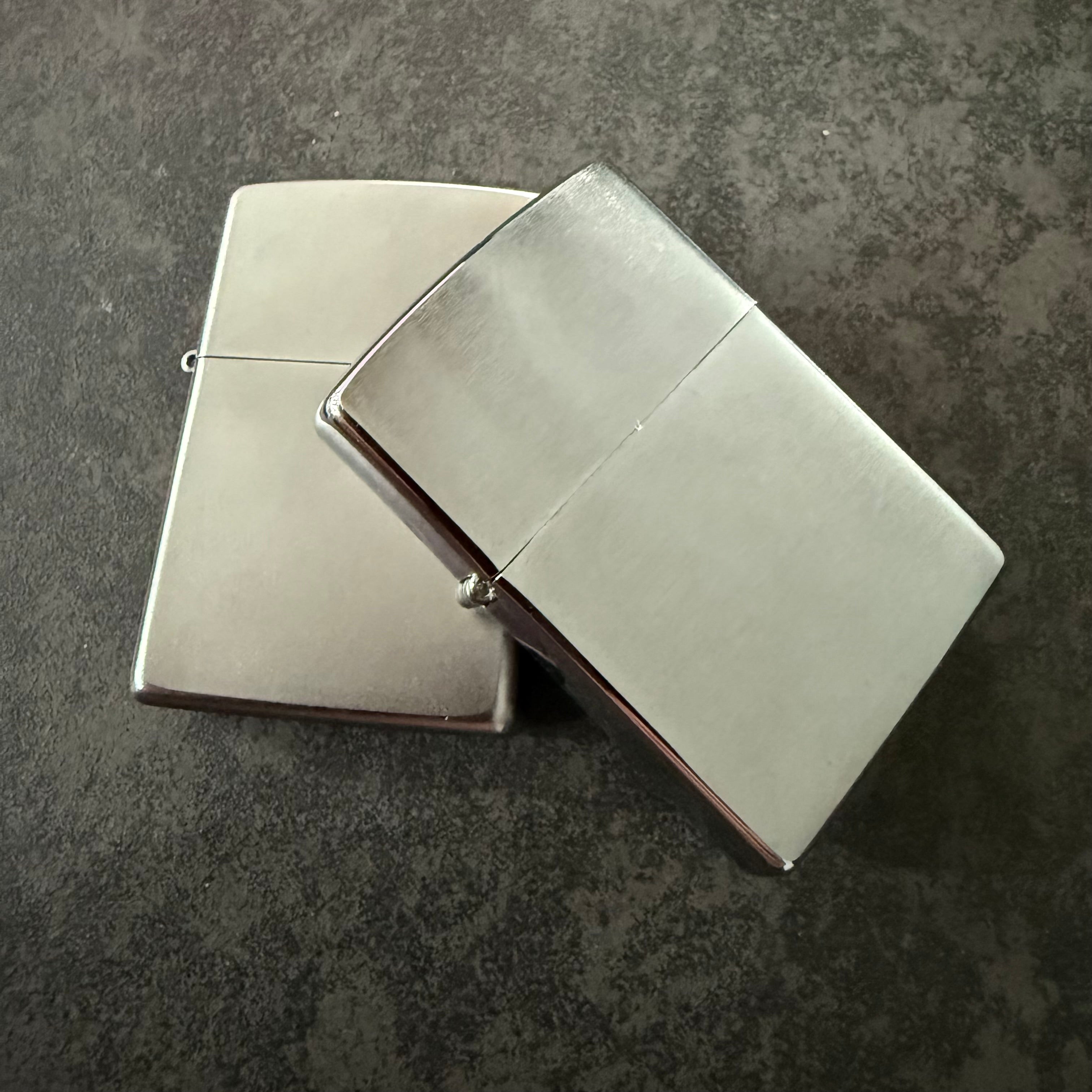 Le filページ Zippo Classic Lighters (Front and Back) Printing Jig for a Roland LEF-