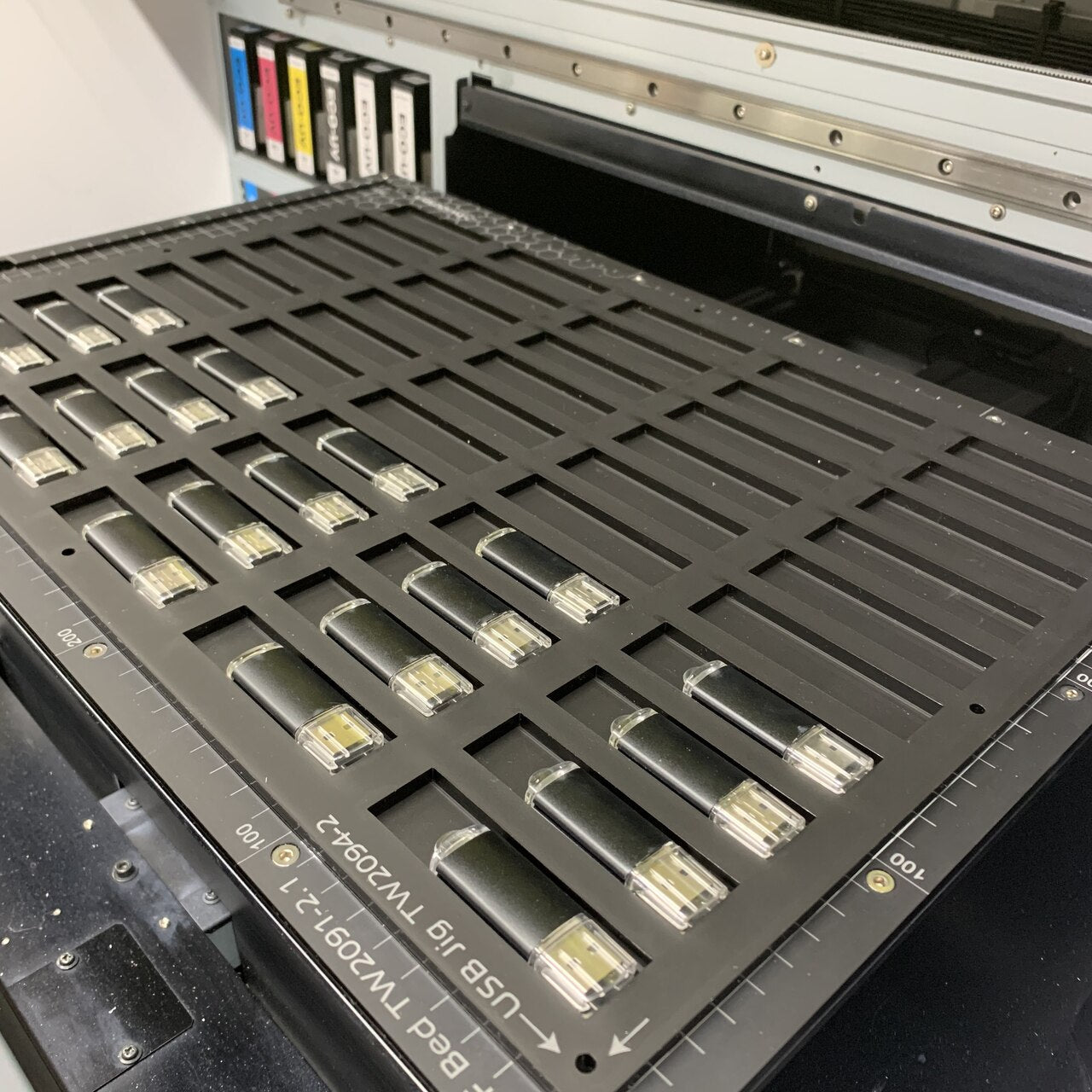 USB Memory Stick Jig - Roland MO-180 (xx Spaces)