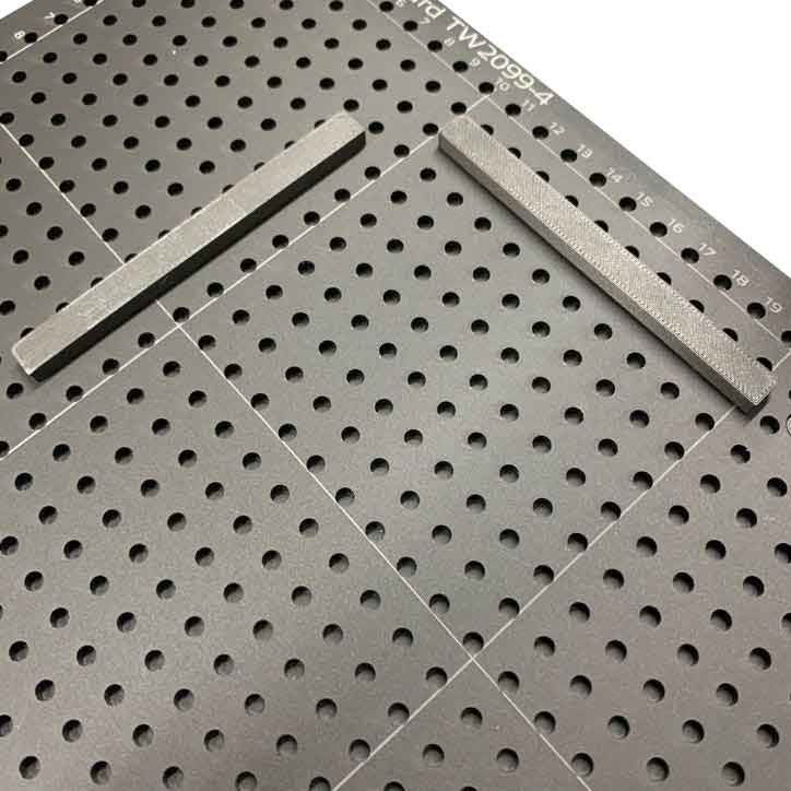 Additional Standard 100mm Specialist Peg Board Guides (Pack of 8)