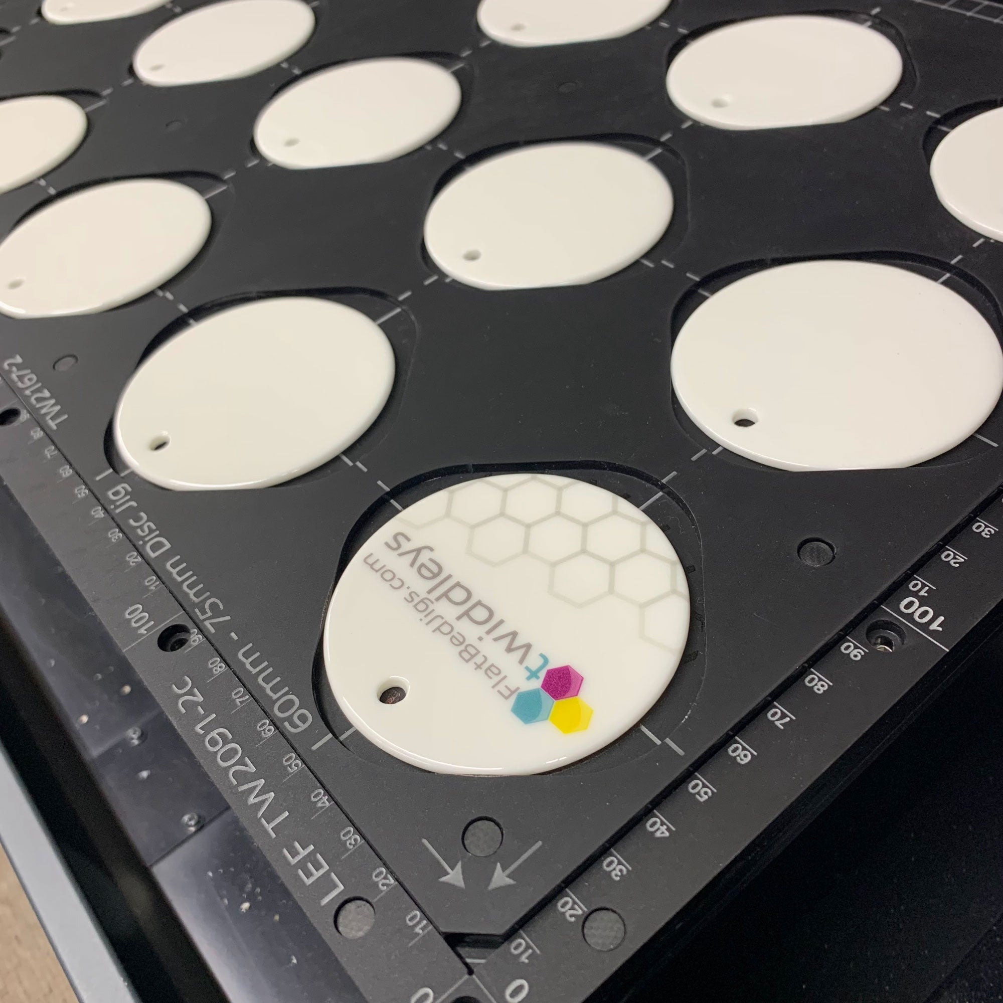 Ceramic Christmas Bauble Printing Jig for Roland LEF 200 / SF 20 Flatbed Printer Series - 60mm - 77mm Circular Discs (15 Spaces)